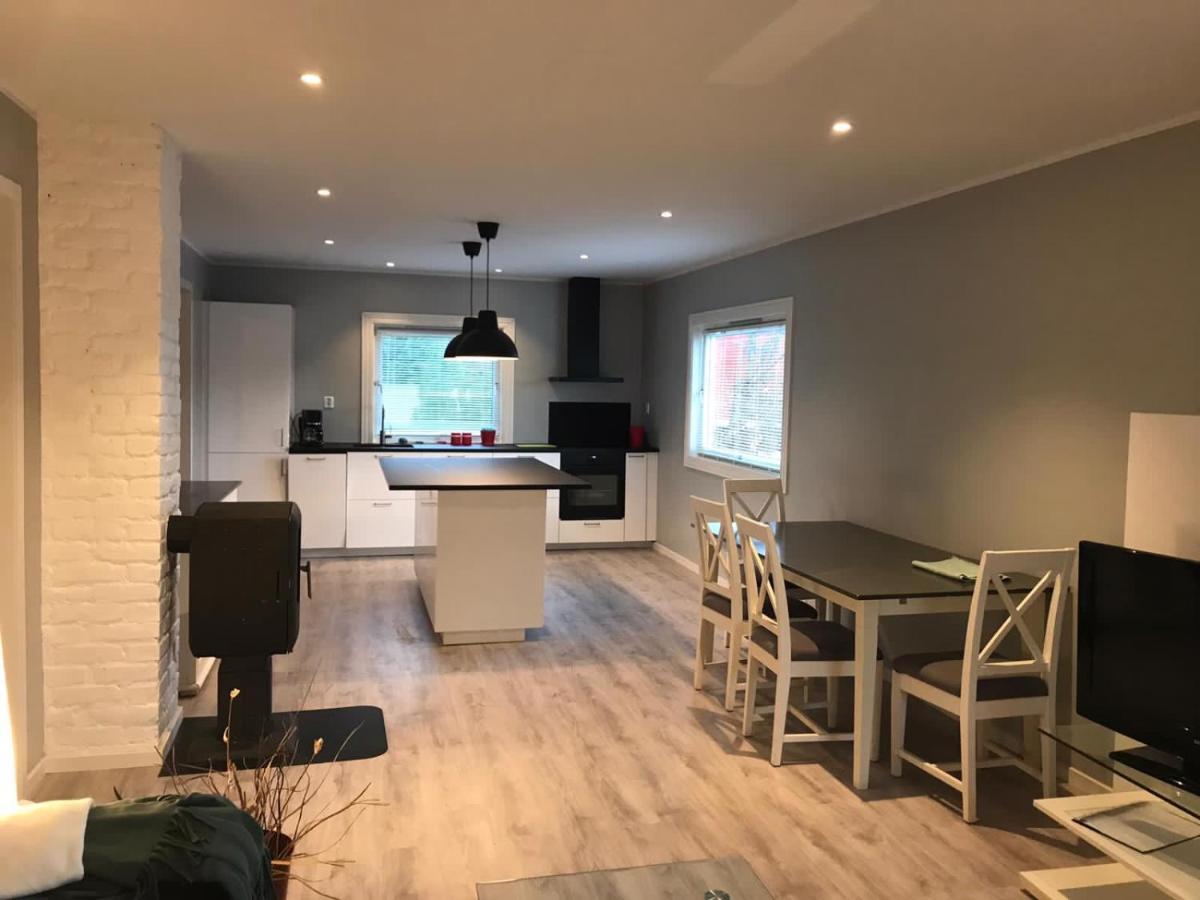 # 1 Mountain View With Free Street Parking Apartamento Bergen Exterior foto